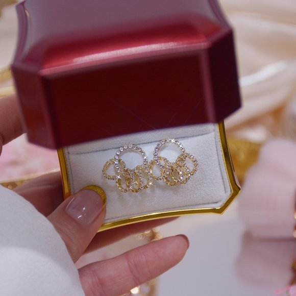 NEW 14K Gold Plated Diamond Circle Earrings - Picture 4 of 6